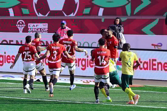 احتفال لاعبى المنتخب هدف صلاح احتفال لاعبى المنتخب هدف صلاح