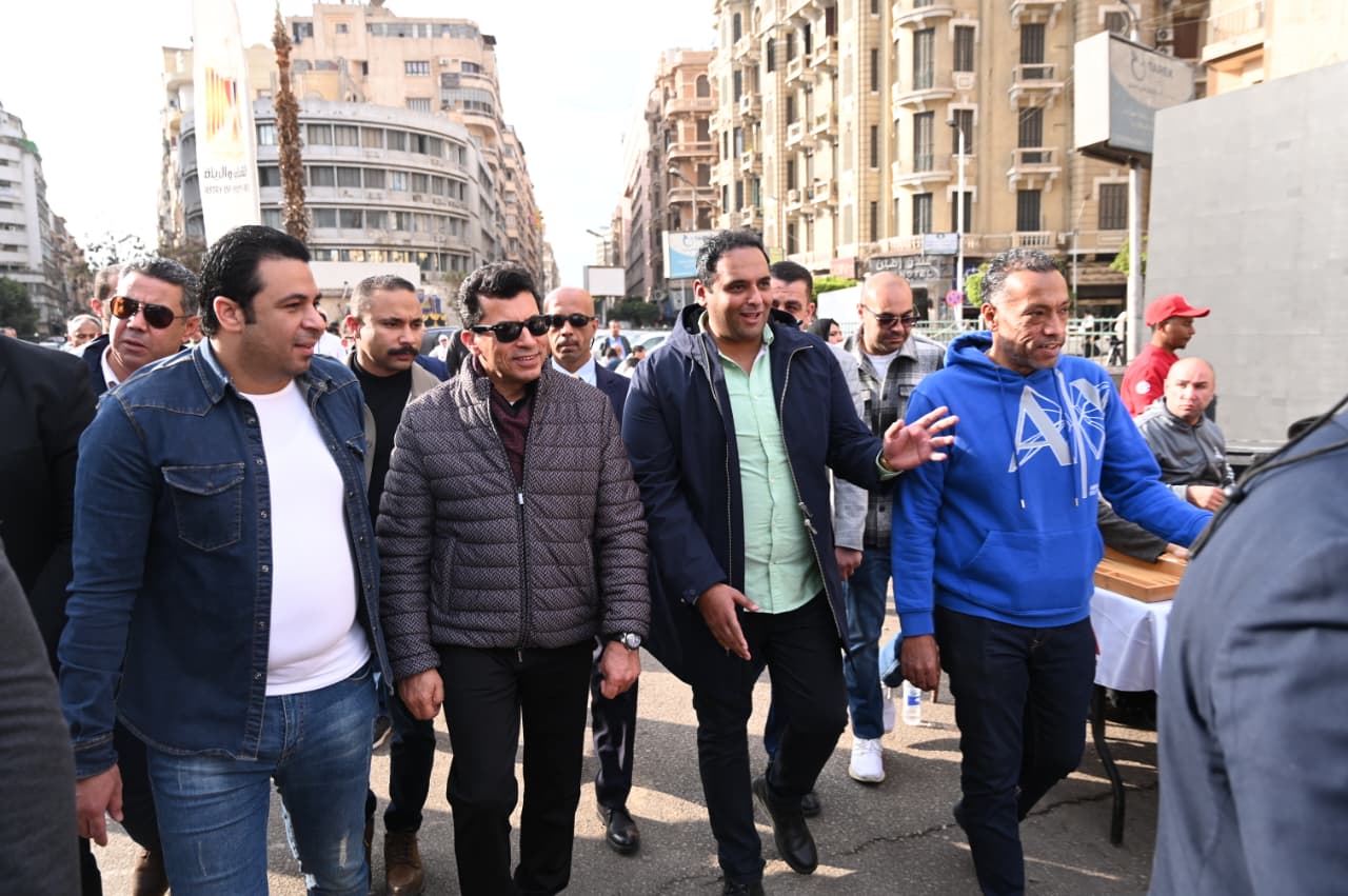 نهاية طاولة القهوة ونهائيات دوري الدومينو (6)