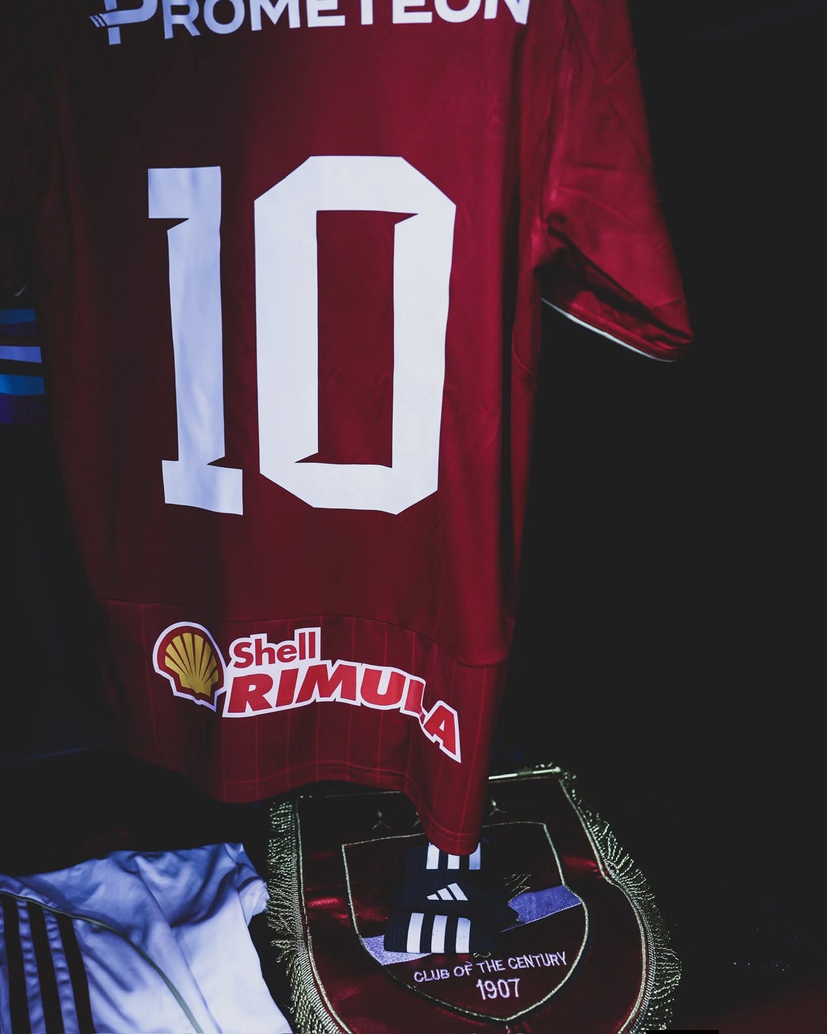 غرفة الاهلي