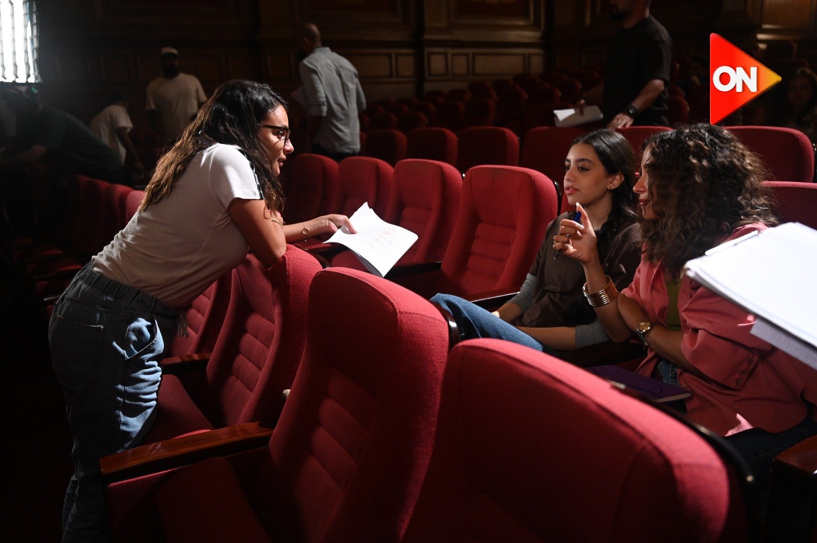 كواليس مسلسل ميد تيرم (3)