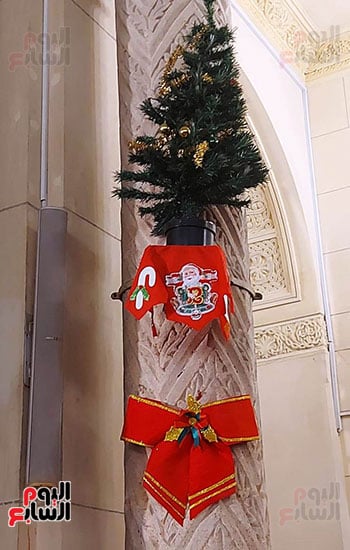 تزيين-الكنائس-