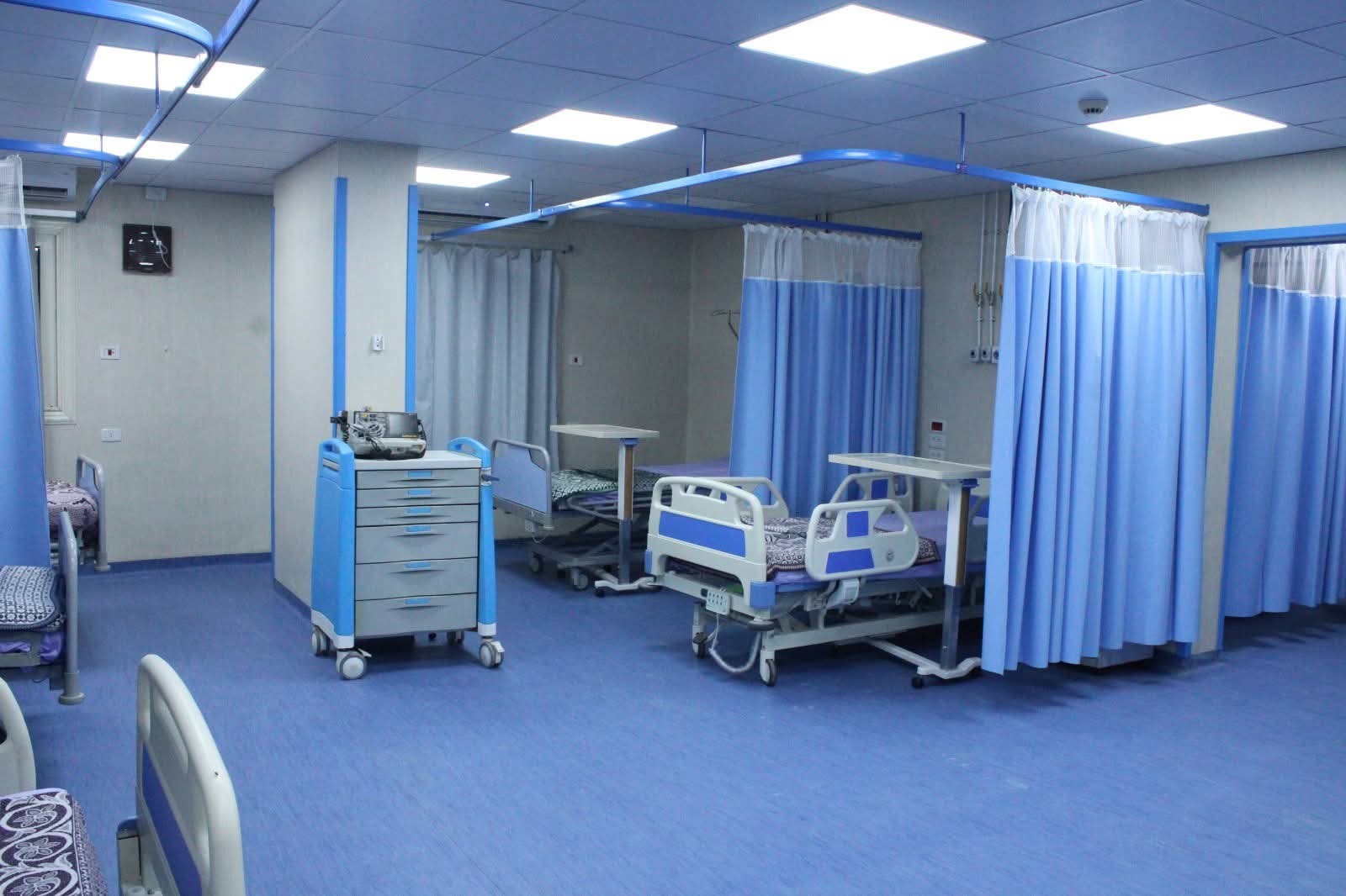 اسرة العناية المركزة