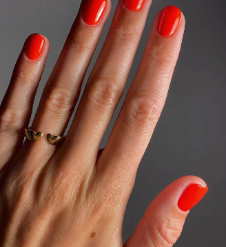 لون أحمر برتقالى