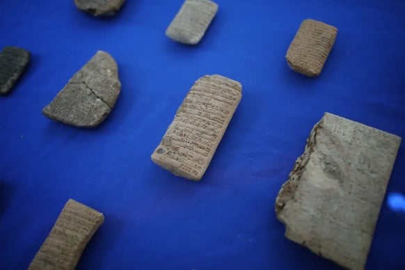 نقوش تكشف عن مدينة مفقودة