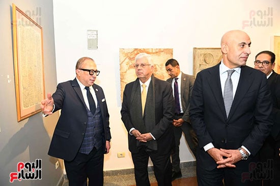 وزيرا التعليم خلال الاحتفالية وافتتاح متحف بالجامعة