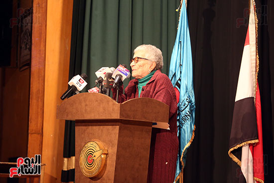 الكاتبه امينه شفيق