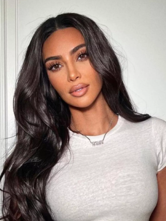 مكياج كيم كارداشيان