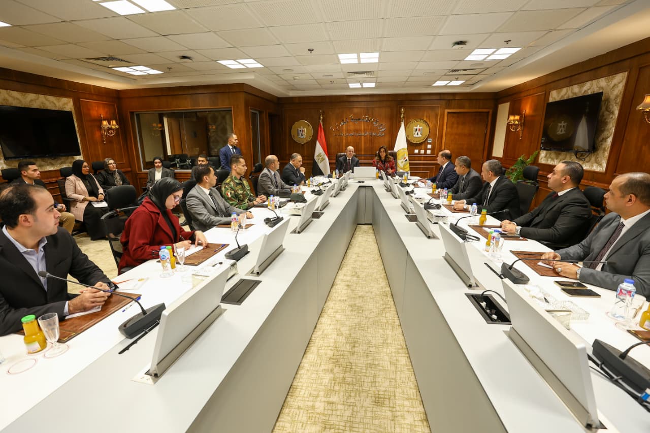 68f8d4b4-d0e6-4ef9-983a-281602a3c2f0 68f8d4b4-d0e6-4ef9-983a-281602a3c2f0