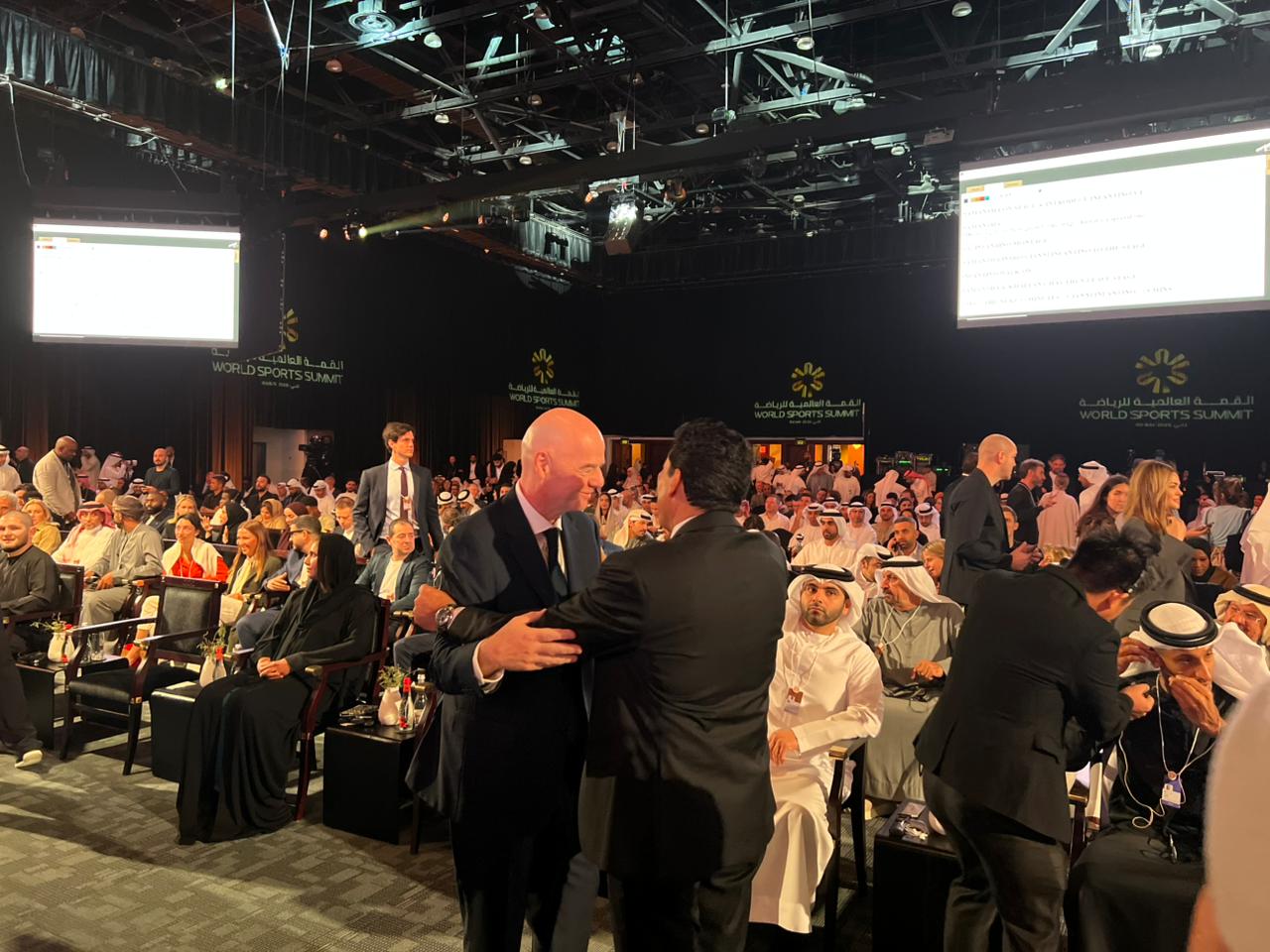 وزير الرياضة وإنفانتينو