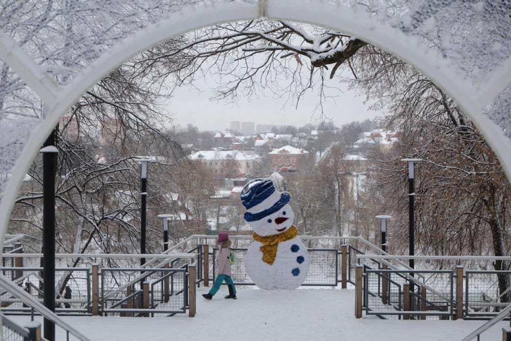 احتفال على الجليد.. روسيا تستقبل العام الجديد 2026 تحت الصفر (3)