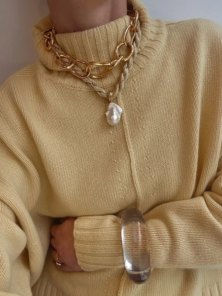 المجوهرات الضخمة