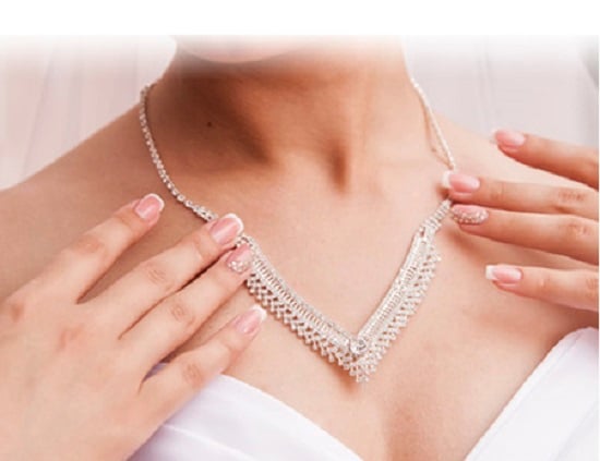 كوليه مناسب لفتحة V كوليه مناسب لفتحة V