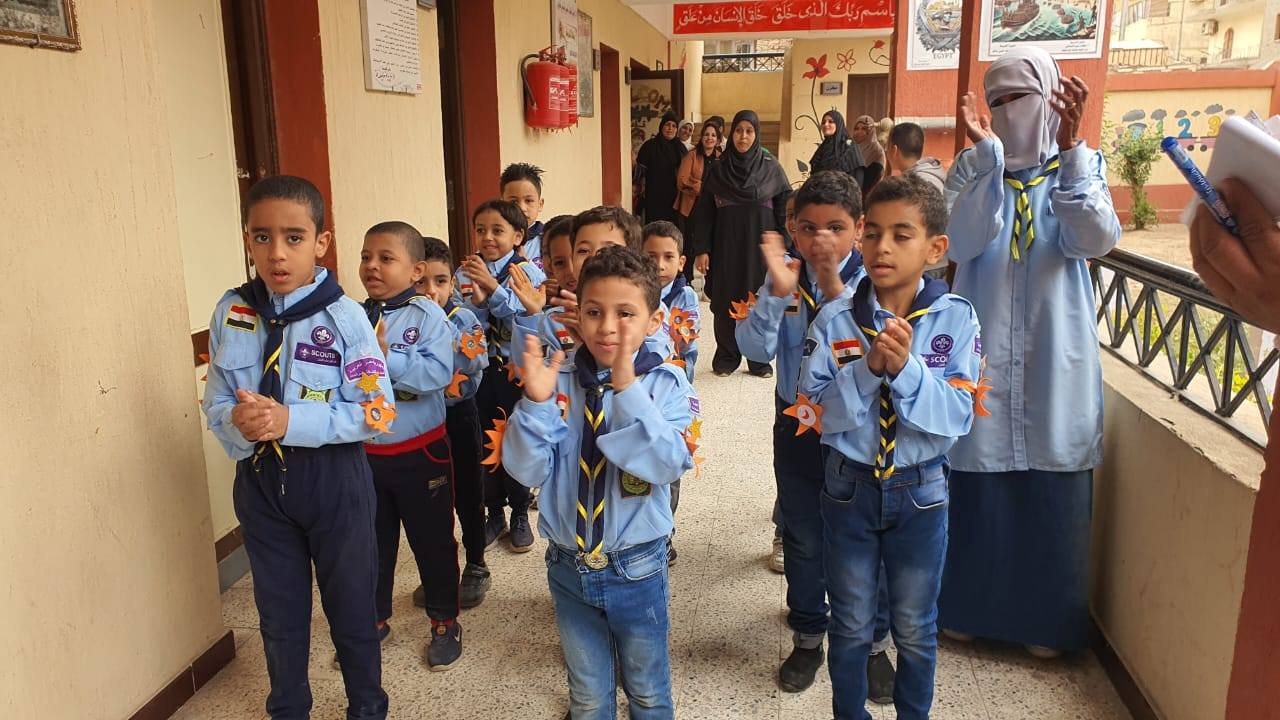 اللجنة الوزارية تحضر تقييم نشاط الكشافة في مدارس أرمنت اللجنة الوزارية تحضر تقييم نشاط الكشافة في مدارس أرمنت