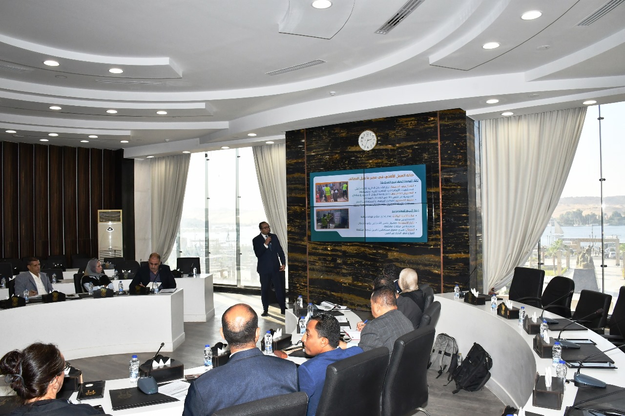 التحالف الوطني  يشارك في مناقشة استراتيجية العمل الأهلي لمحافظة أسوا (3)