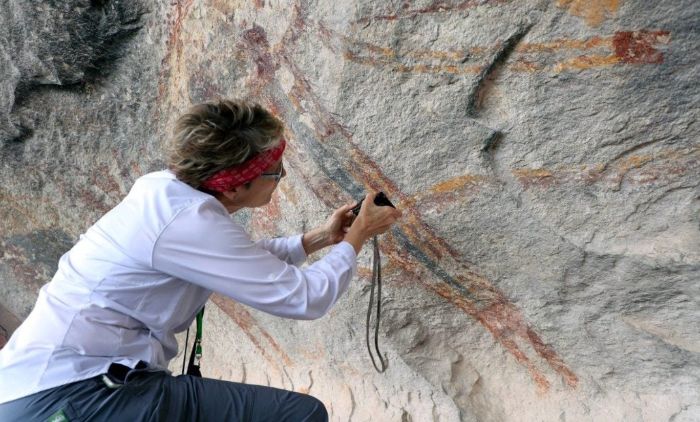 كشف عمر الجداريات الغامضة في كهوف تكساس.. اعرف الحكاية