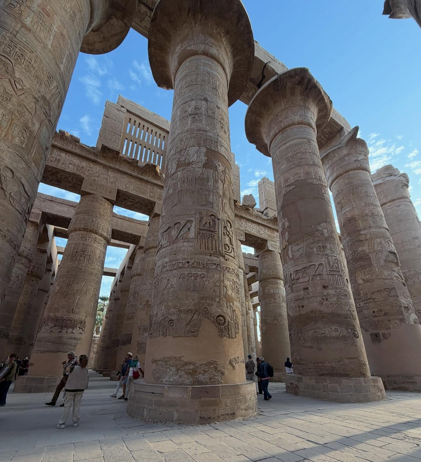 جانب من تطوير صالة الأعمدة الكبرى بالكرنك