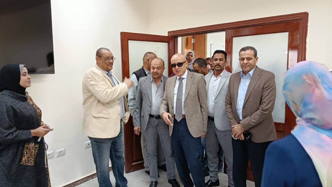 فتح أعمال تطوير مكتبة مصر العامة للمبنى الداخلى والخارجى فتح أعمال تطوير مكتبة مصر العامة للمبنى الداخلى والخارجى