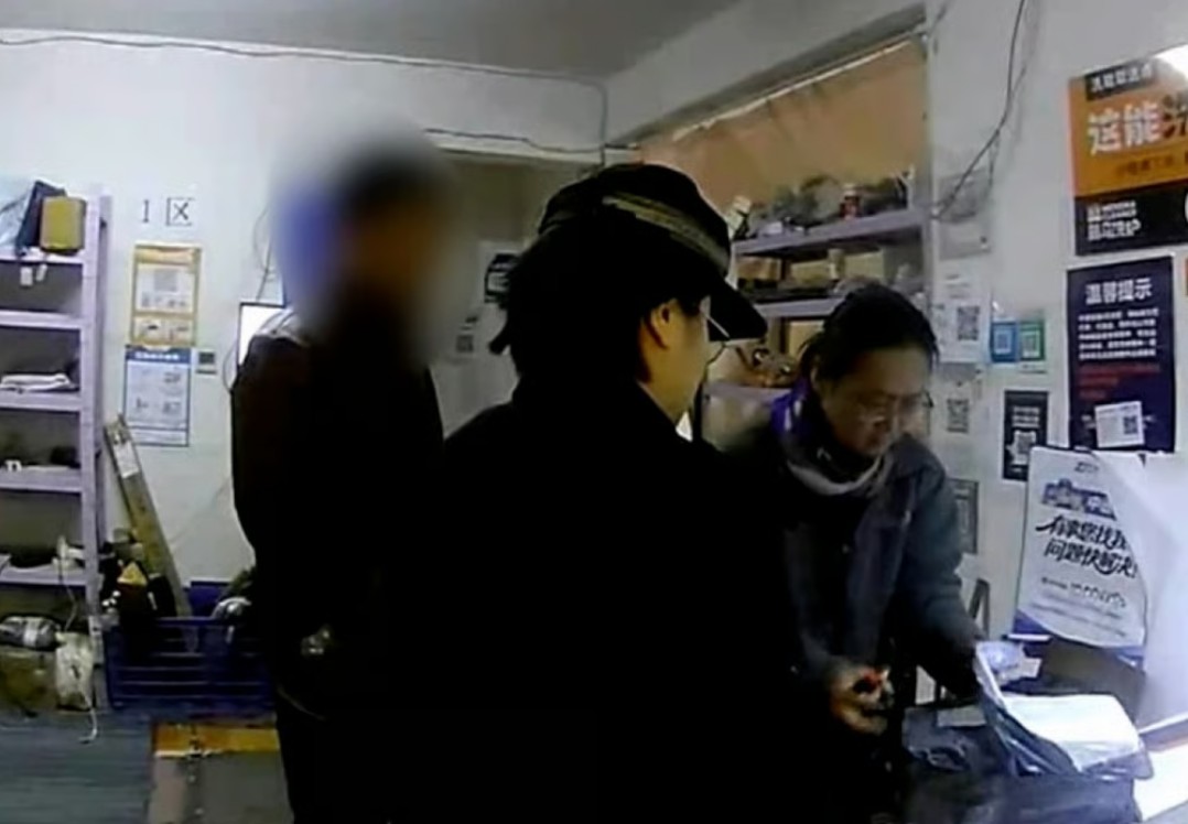 أثناء التفتيش 