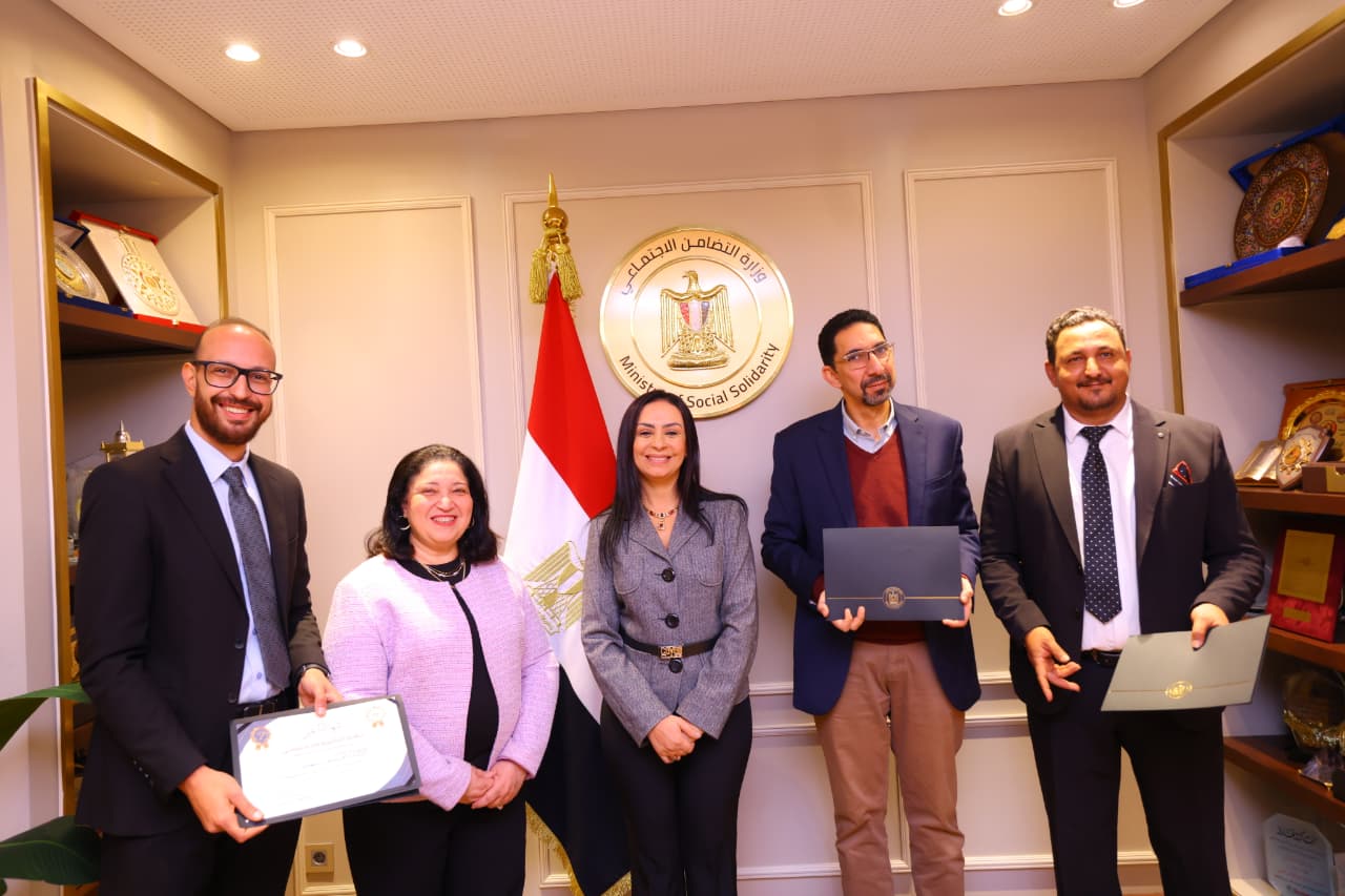 e6b98178-ab11-4fef-805e-09112909c0b0