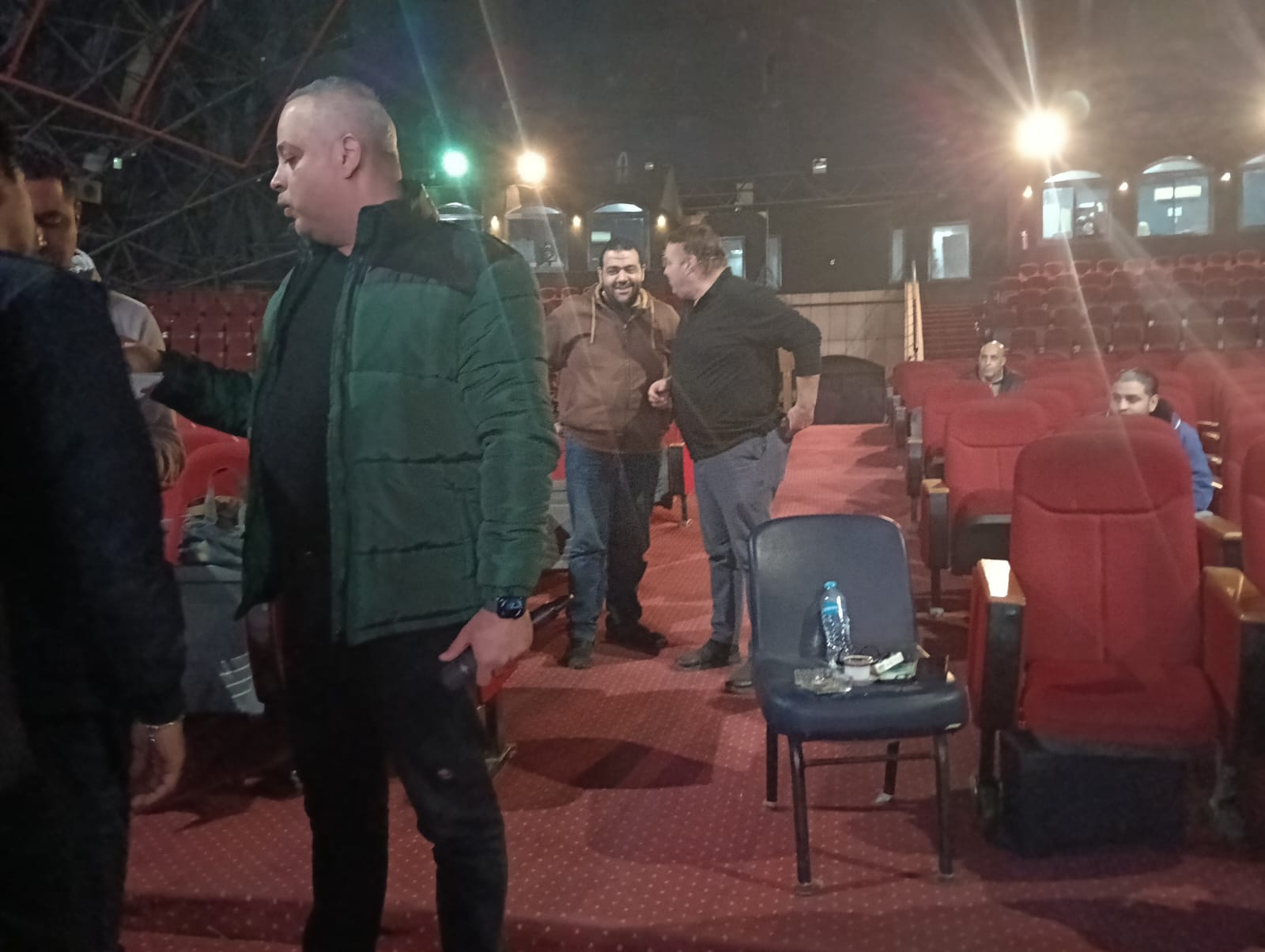 تامر عبدالمنعم يشهد البروفات النهائية لإحتفالية رأس السنة (5)