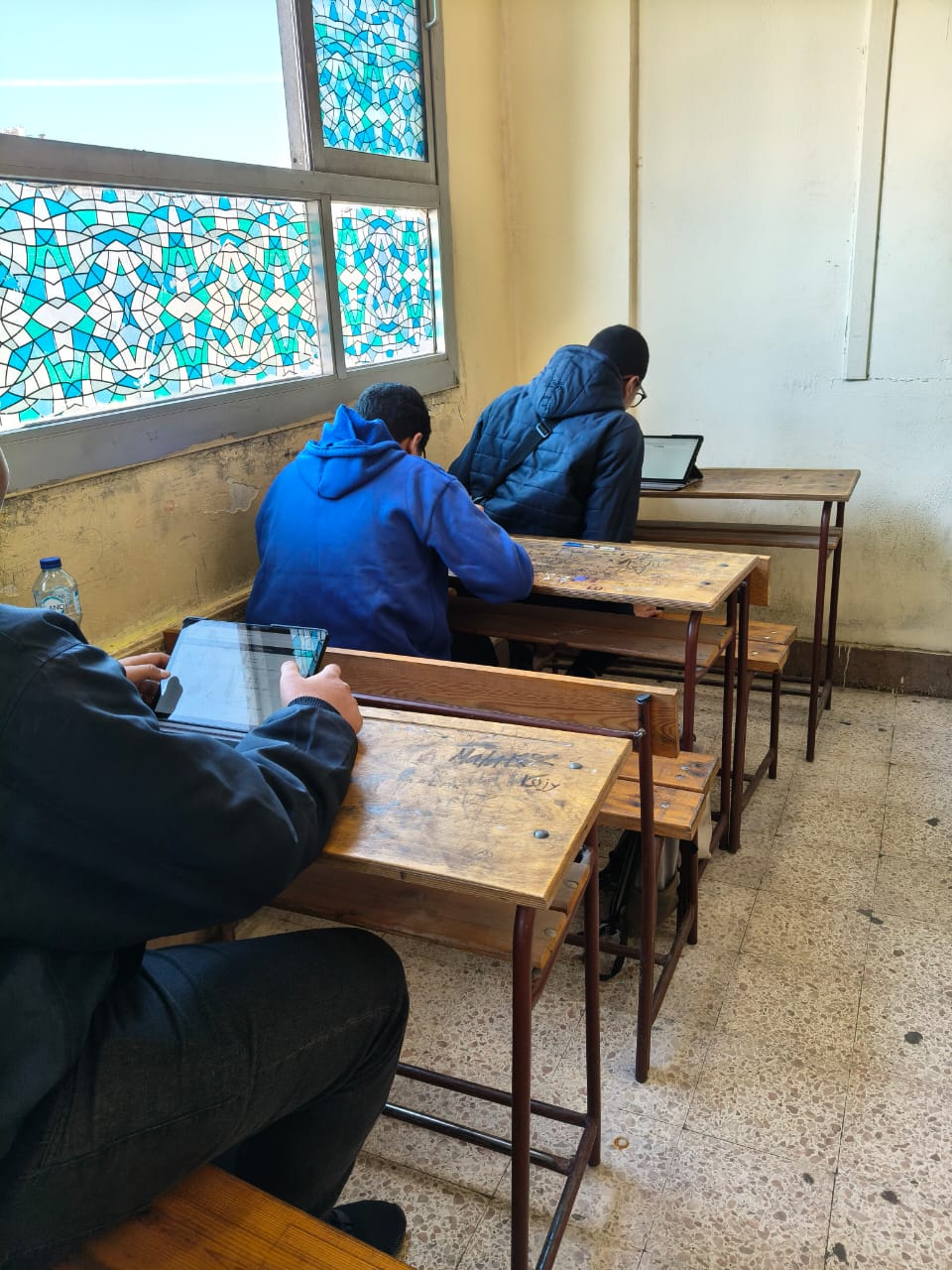 جانب من الامتحانات