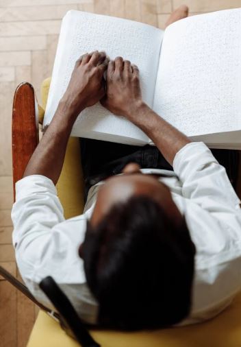 اشخاص اذا انكسارت لا تعود