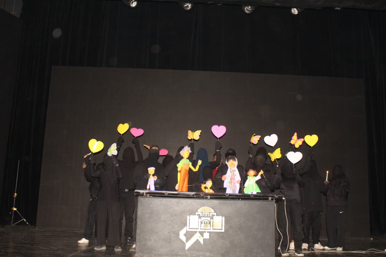 جانب من العروض