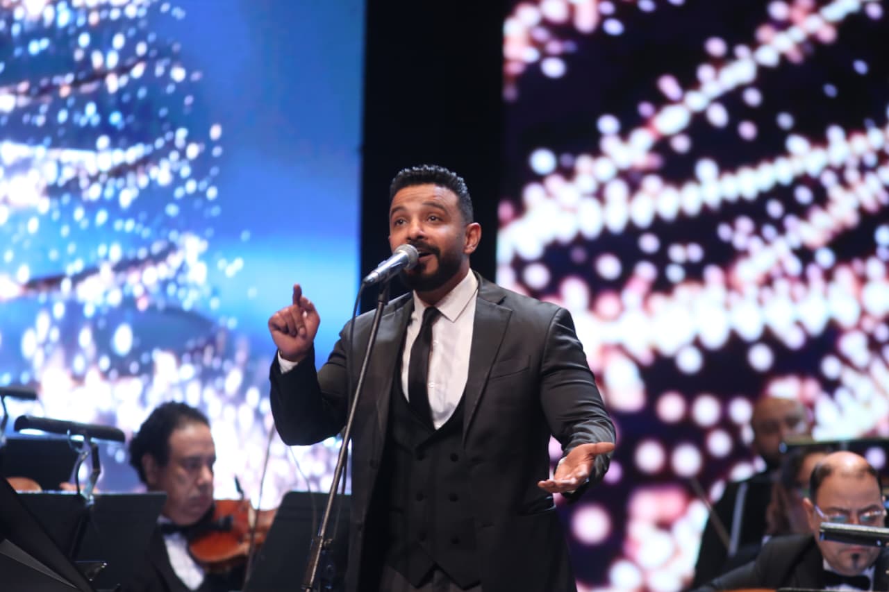 محمد حسن حفل راس السنة في دار الأوبرا
