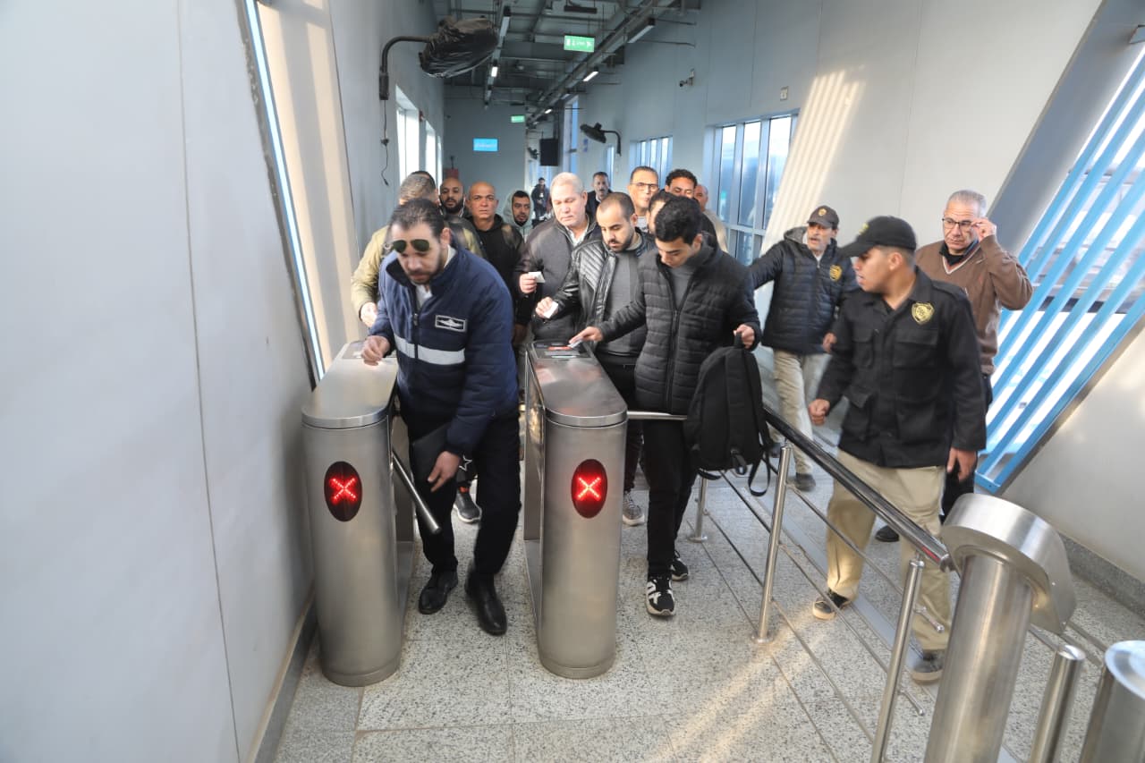 إقبال جماهيري