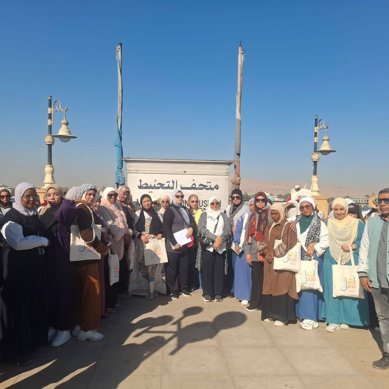 جولات لفتيات مشروع أهل مصر داخل متاحف الأقصر