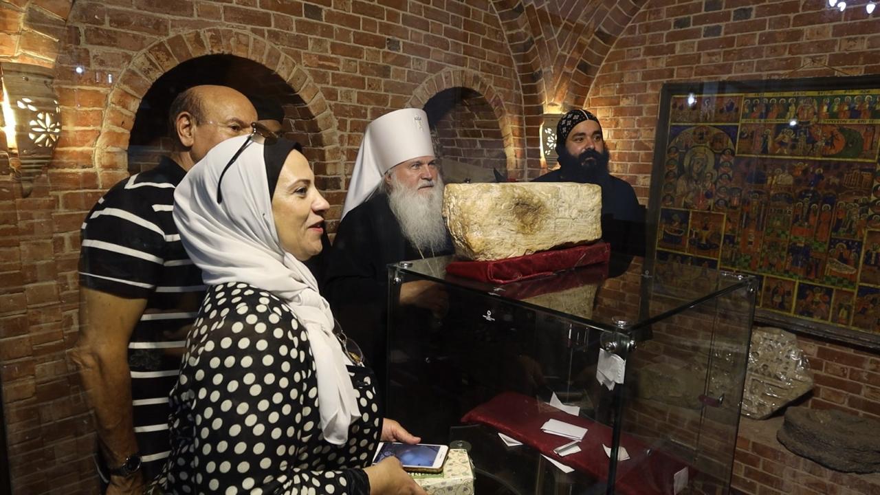 جانب من زيارة الوفد الروسي