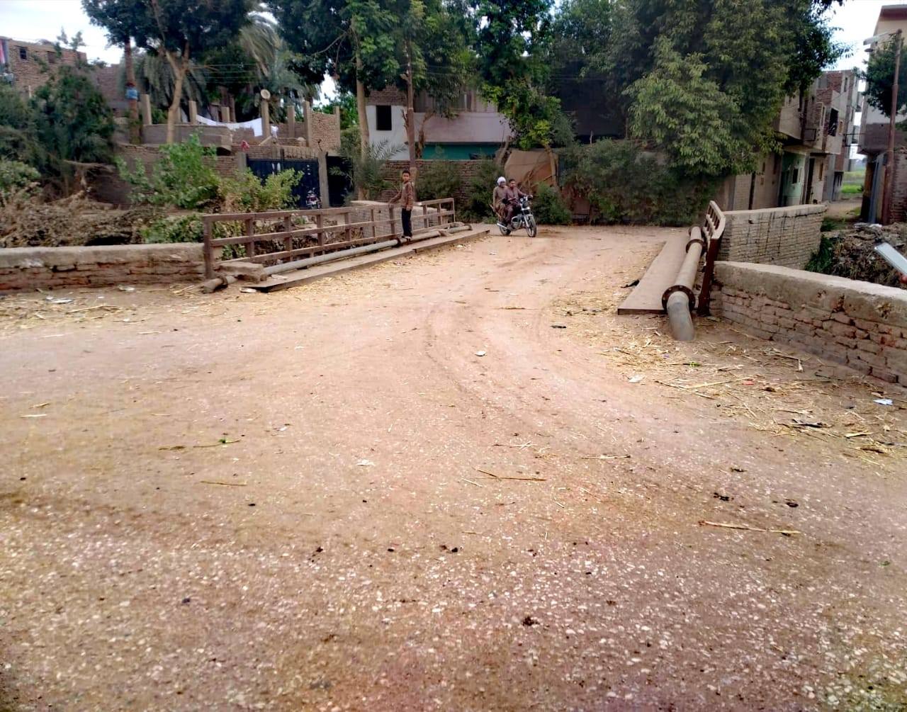 إنهاء معاناة تلاميذ مدرسة بالعوابد لعبورهم سقالة خطرة فوق الترعة