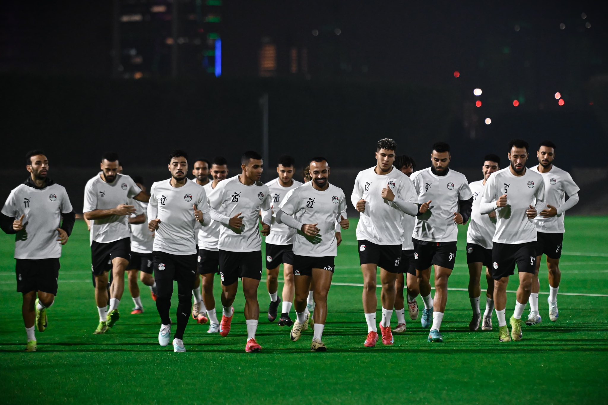 تدريب منتخب مصر استعدادا للامارات في كأس العرب (8)