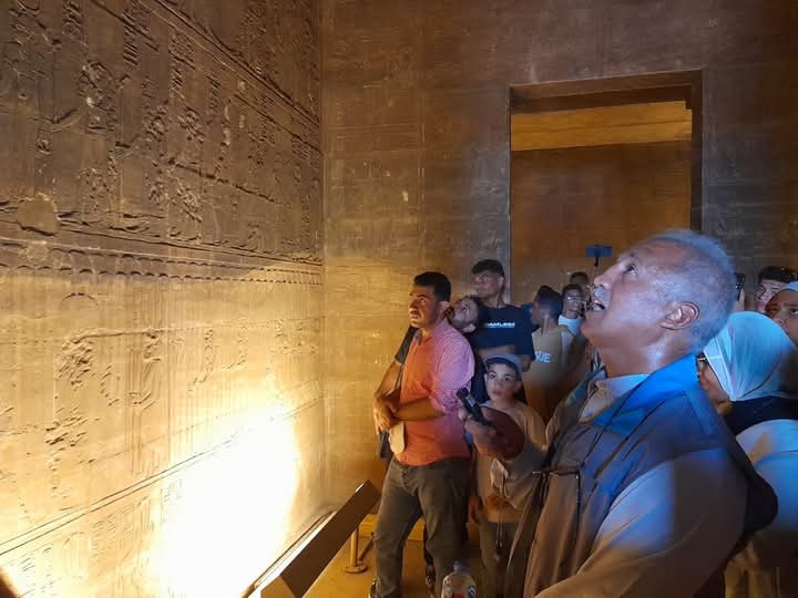 مشرف التدريب والرحلة العلمية مشرف التدريب والرحلة العلمية