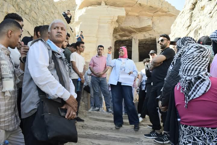 شرحا عمليًا علي يد نخبة من أعضاء هيئة التدريس شرحا عمليًا علي يد نخبة من أعضاء هيئة التدريس