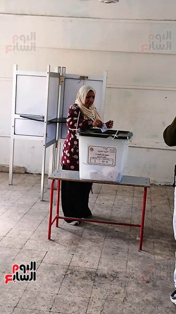 استئناف التصويت بلجان إمبابة فى اليوم الثانى بانتخابات النواب بعد انتهاء ساعة الراحة (5)
