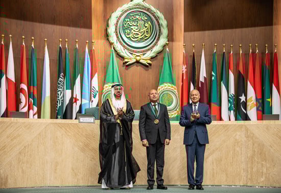 الأمين العام لجامعة الدول العربية ومحافظ القاهرة