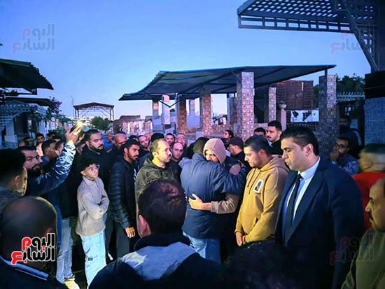 ممثل-وزير-الشباب-يشارك-في-وداع-السباح-يوسف-محمد-(4)