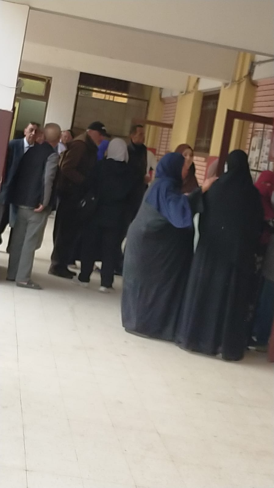 استمرار توافد الناخبين فى إعادة انتخابات النواب بدائرة إمبابة (2)