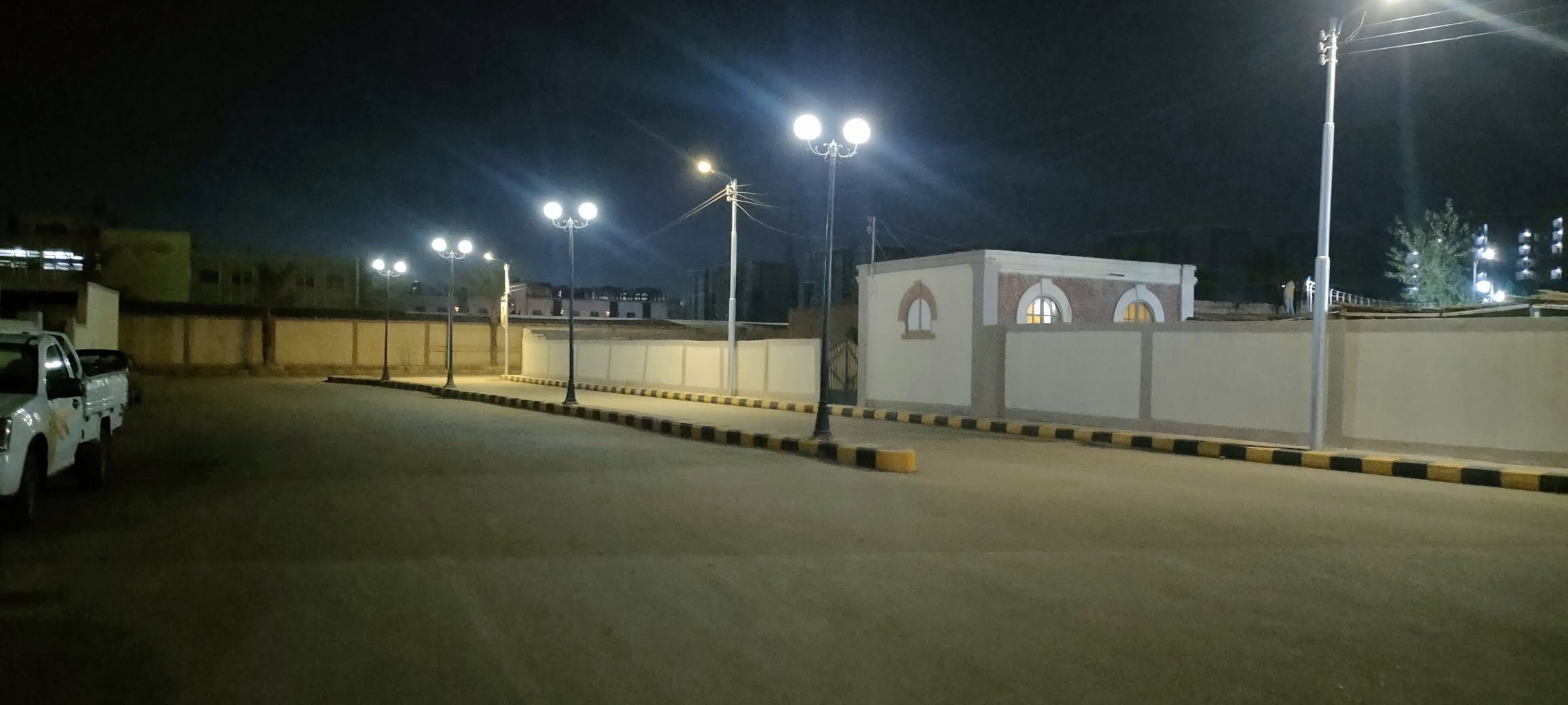 الطريق المؤدي للمسار