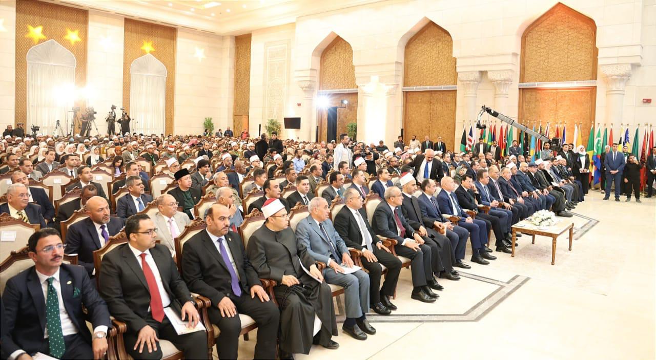 1000518692 1000518692