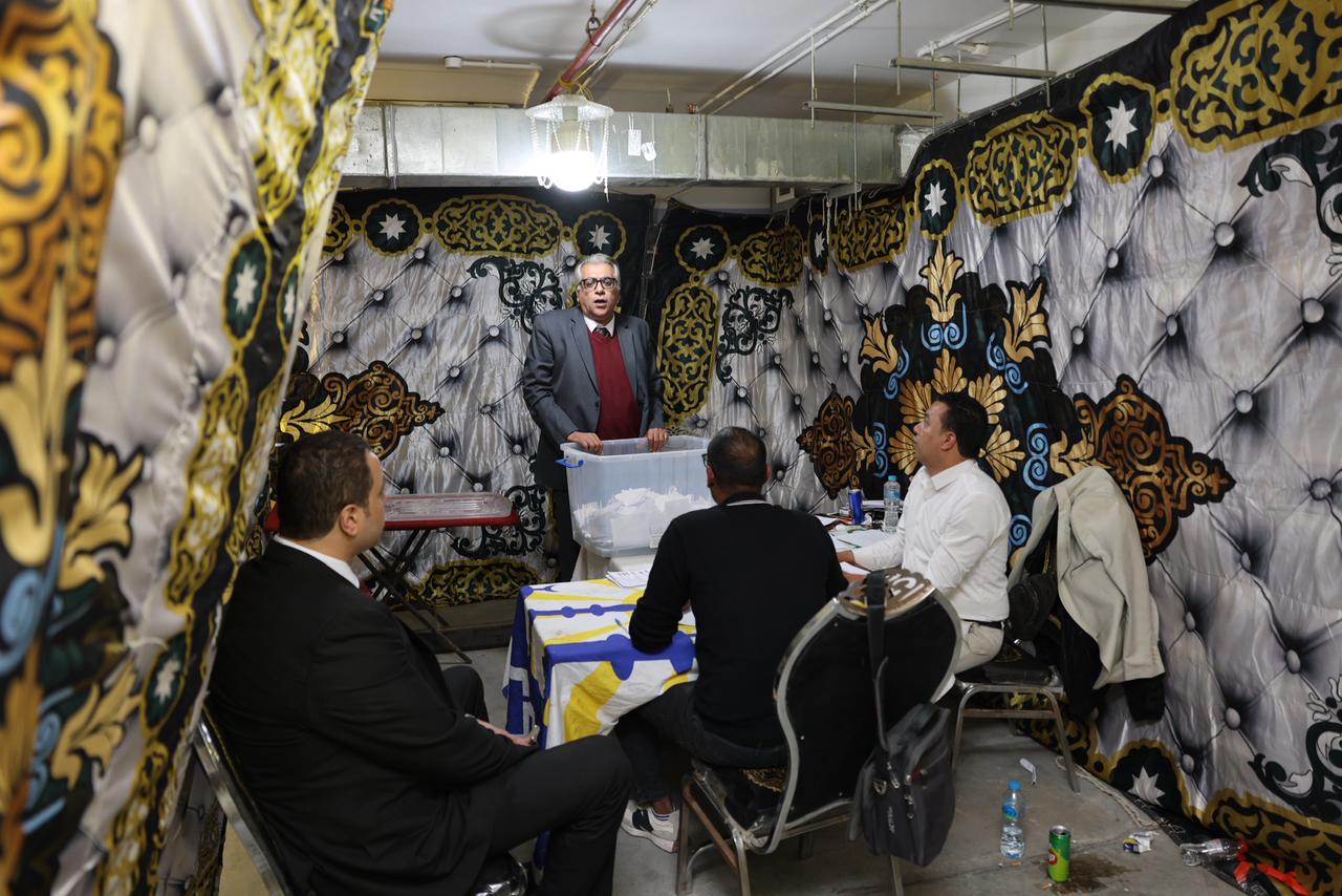 بدء عمليات الفرز في الجمعية العمومية للمحامين (11)