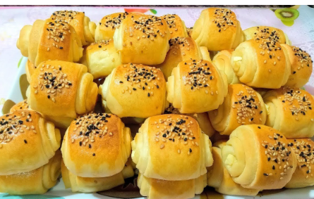 باتيه بالجبنة باتيه بالجبنة