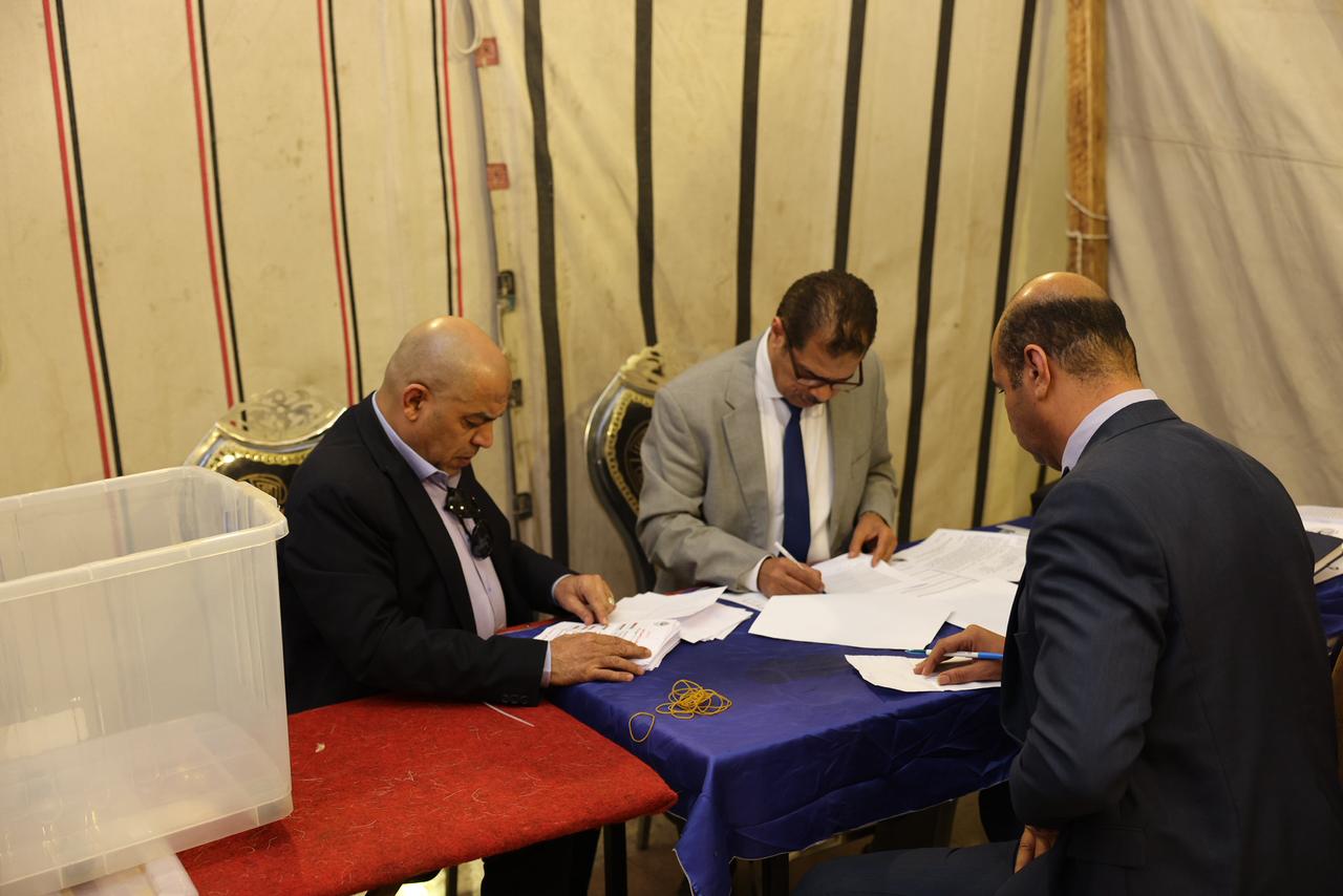 بدء عمليات الفرز في الجمعية العمومية للمحامين (16)