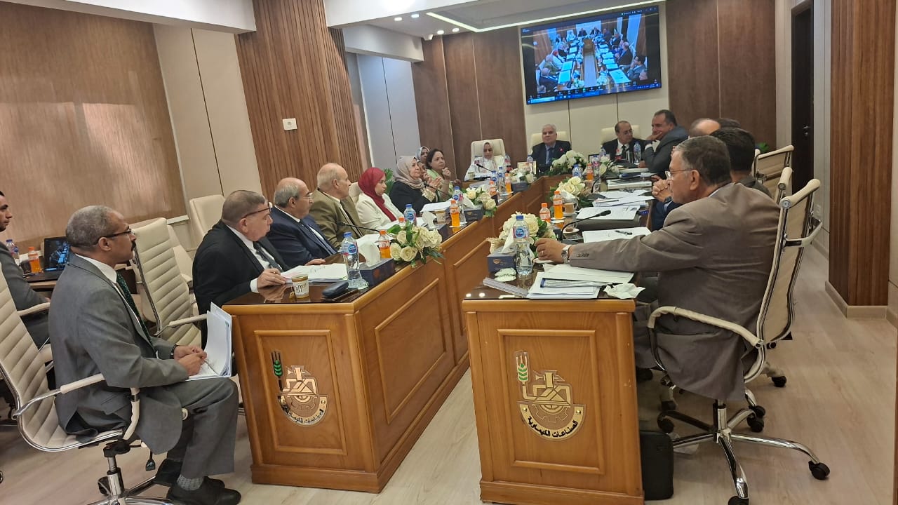 c1aebd9b-de6f-4ea9-bc23-ef6b1ab335e4