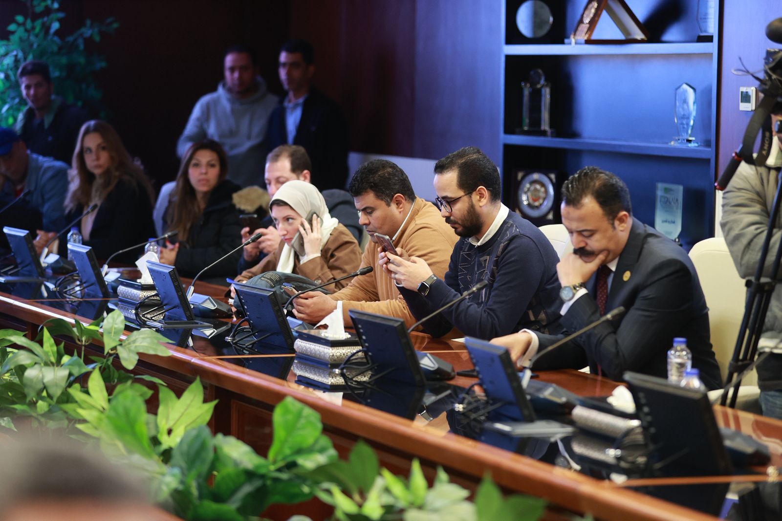 جانب من المؤتمر الصحفى جانب من المؤتمر الصحفى