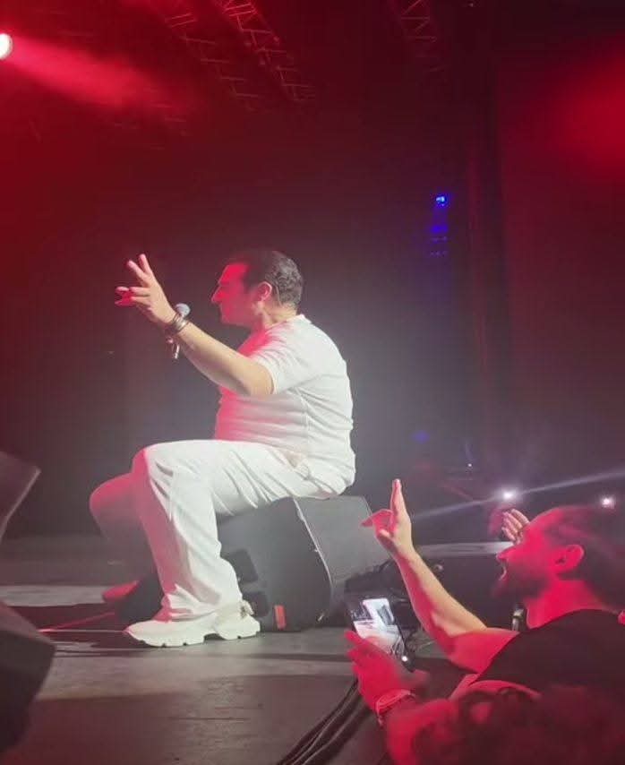 حفل ايهاب توفيق