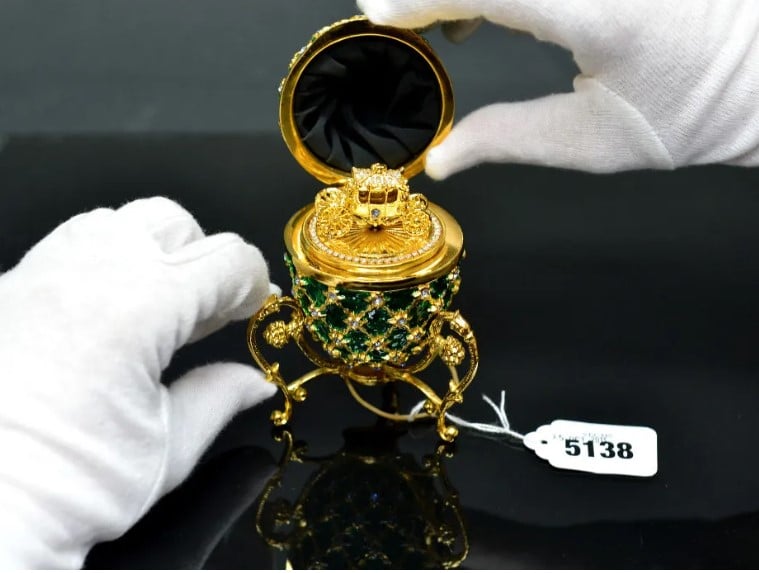 بيضة فابرجيه