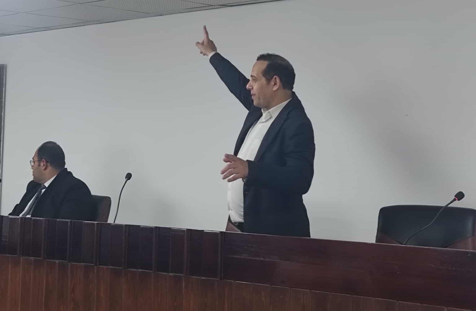 الدكتور محمد ثروت  (2)