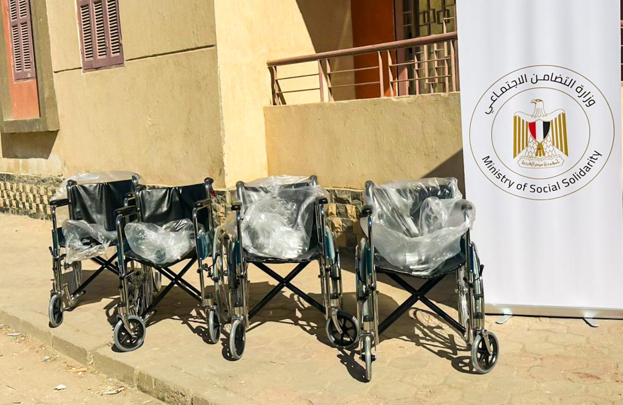 القوافل التنموية الشاملة لدعم أهالي مشروع 15 مايو